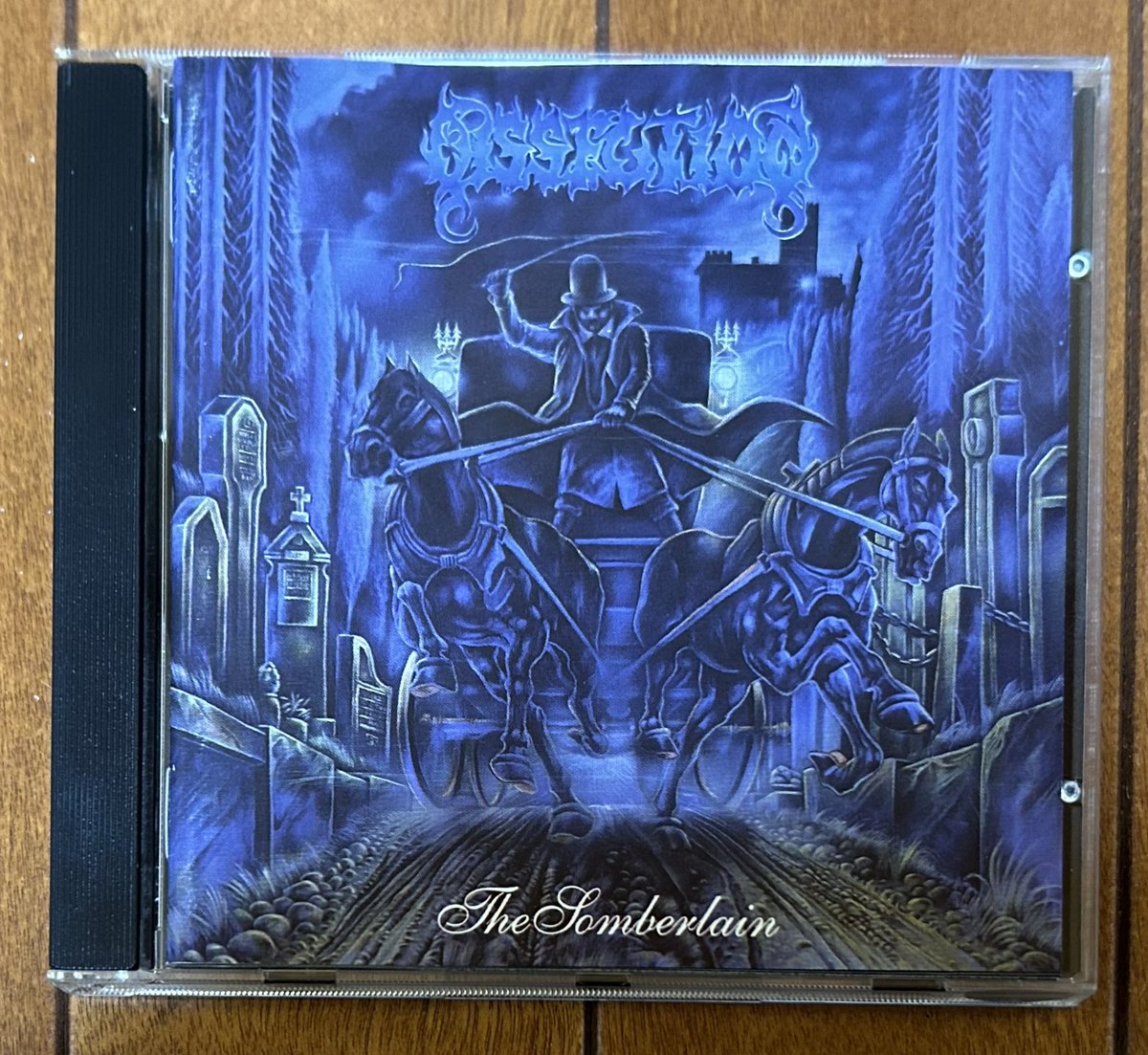 本日リリースDay 32周年なんですね
私ごときがDissectionを語るのもおこがましいですが
当時マジで「なんじゃコリャー！新感覚！」って衝撃を受けた1枚
後に一大サブジャンルを築いただけでなく新たなヘヴィメタルの幕開けでございました😍
で、2ndに続く...