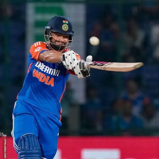 jyotsana51400's tweet image. साउथ अफ्रीका के ख़िलाफ़ T20 सीरिज से रिंकू सिंह को बाहर कर दिया गया है। 

रिंकू सिंह जो भारत के T20 इतिहास से सबसे बेहतरीन फिनिशर माने जाते हैं, टी20 विश्वकप से पहले बाहर किया जाना निराशा जनक है। 

अजीत अगरकर और कोच गौतम गंभीर को सबसे खराब चयनकर्ता के रूप में याद किया जाएगा।…