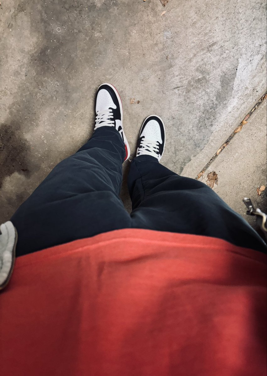 #kotd #yoursneakersaredope <a href="/Jumpman23/">Jordan</a> Happy Wednesday! Have a great day, be kind and be safe!! ✌🏻🖤❤️