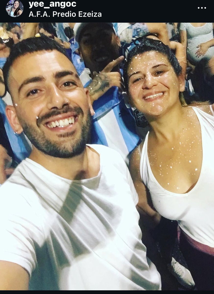Yeeangooo's tweet photo. LOS RECIBIMOS EN LA AFA 🇦🇷 
#nadiedicenada #argentinacampeon https://t.co/FKO081asFr