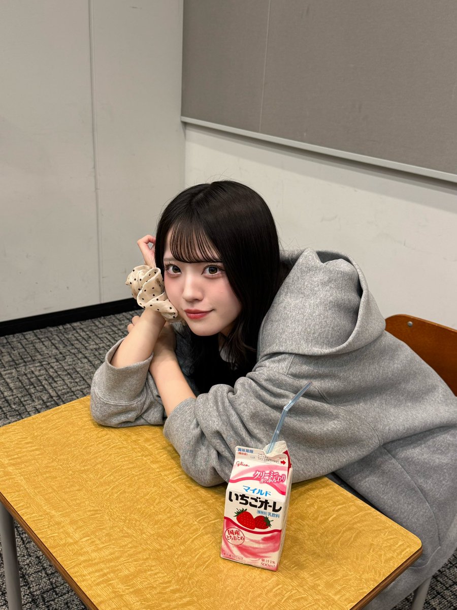 加藤 すみれ【MEOWMEW】 tweet media