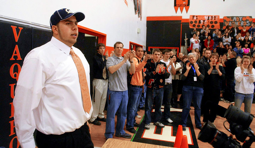 Walk-On Redshirts tweet media