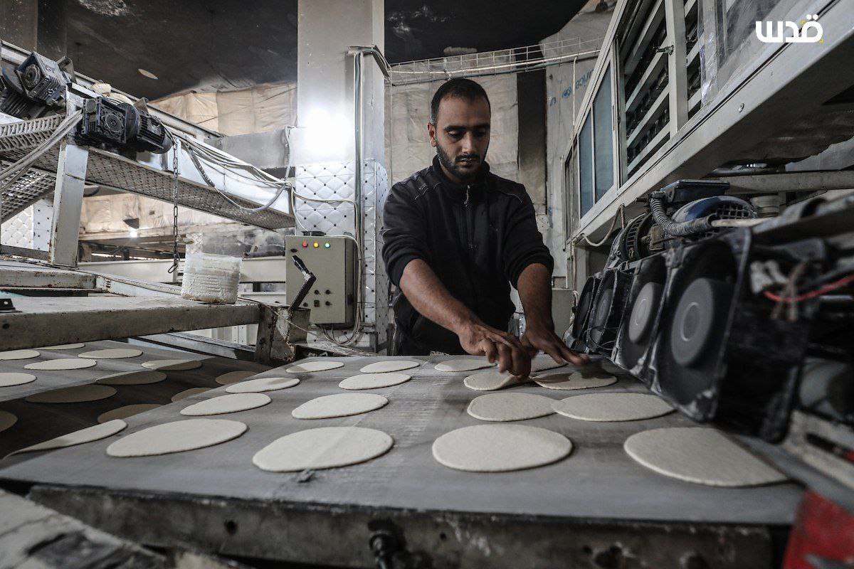 ⚡️ ⭕️Gaza: A bakery reopens after two years of closure due to the war in the Nuseirat camp in central Gaza.