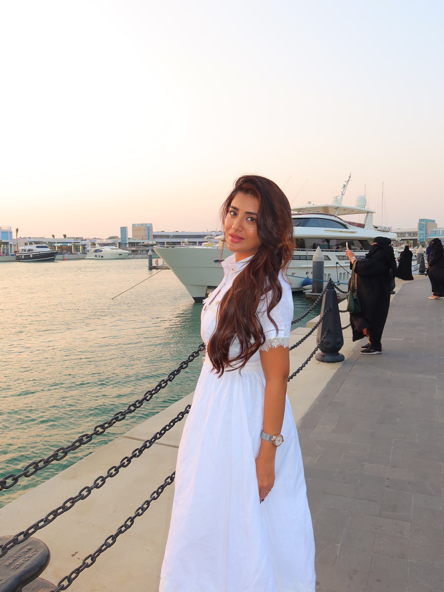 G7P8MvTbwAAB6SW?format=jpg&name=large