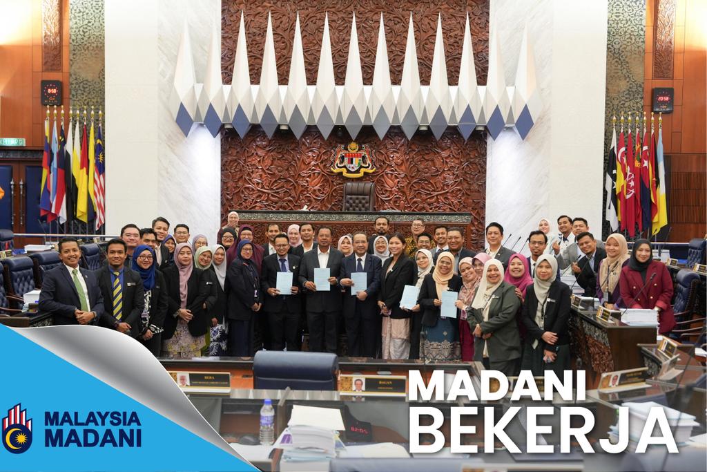 mykesuma's tweet photo. 📢 Akta 640 dipinda!  
Akses latihan kemahiran kini lebih luas &amp; inklusif.  

✅ Pembiayaan PTPK diperluas ke latihan luar SKM  
✅ Tadbir urus PTPK diperketat  
✅ Tindakan tegas ke atas peminjam tegar  

Langkah ini pastikan dana mampan &amp; latihan berkualiti.

#Akta640 #PTPK https://t.co/K3b5ilYolh