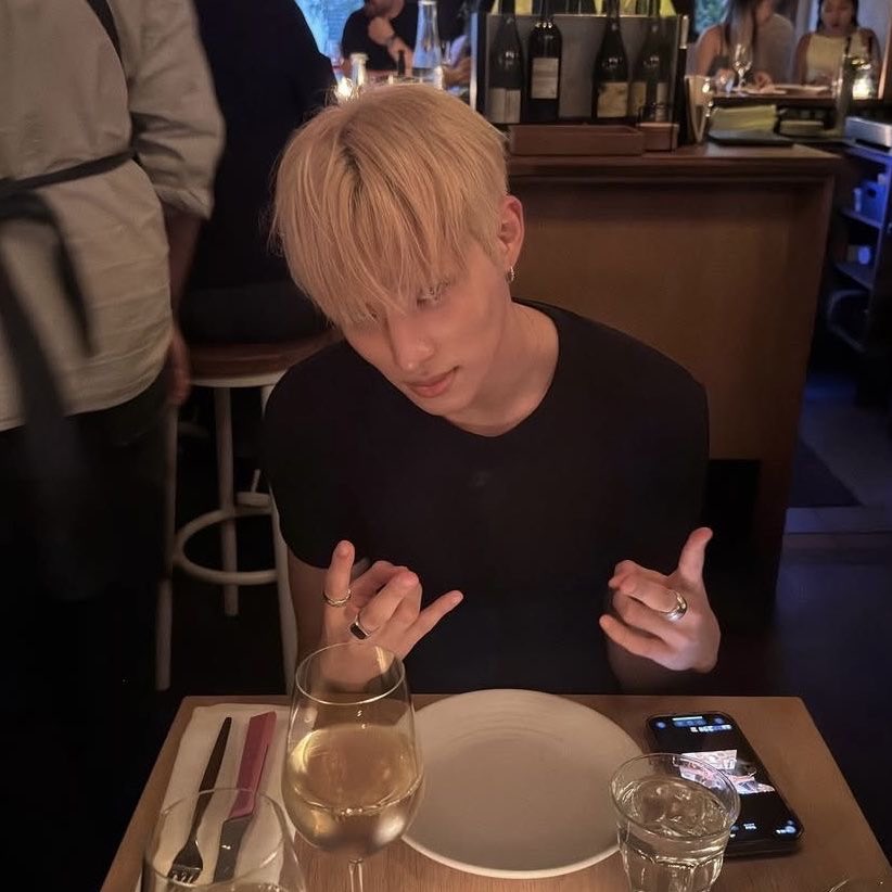 ocyeanic tweet media