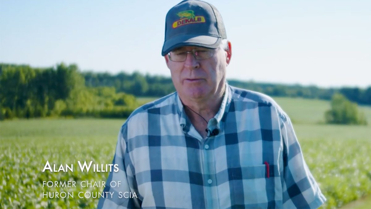 HealthyLkHuron's tweet photo. Discover the innovative management practices and hands-on monitoring happening at Huronview Demonstration Farm near Clinton. Watch the video here: 
https://t.co/65ZecescwN #WorldSoilDay https://t.co/modW57gb6b