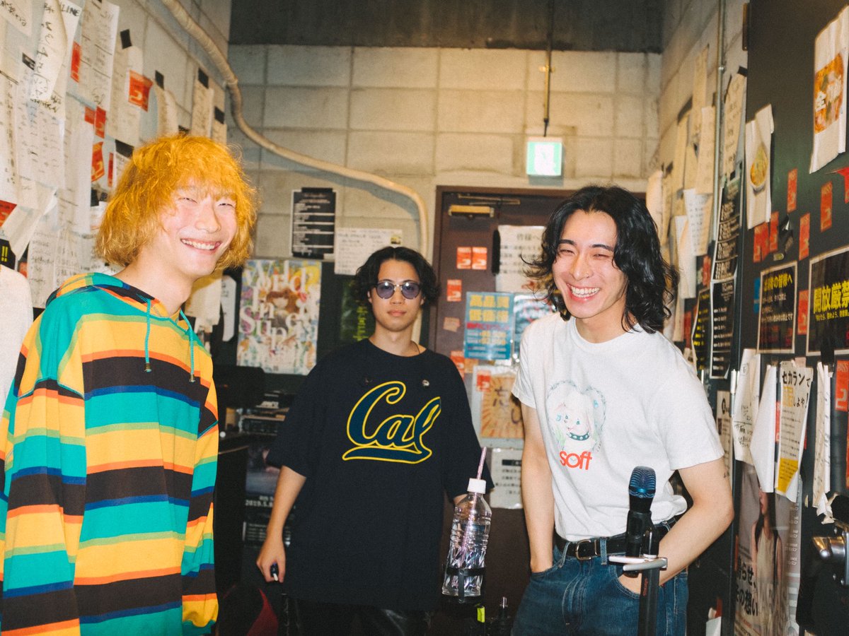 2025.12.3(wed)
@ LIVE SQUARE 2nd LINE

電波無限大ツアー　大阪編

大阪の大切な4バンドの、大切な1日
ありがとうございました！

photo by <a href="/ogataku_/">オガワタクヤ</a> 

#Rename #Renamejpn #リネイム