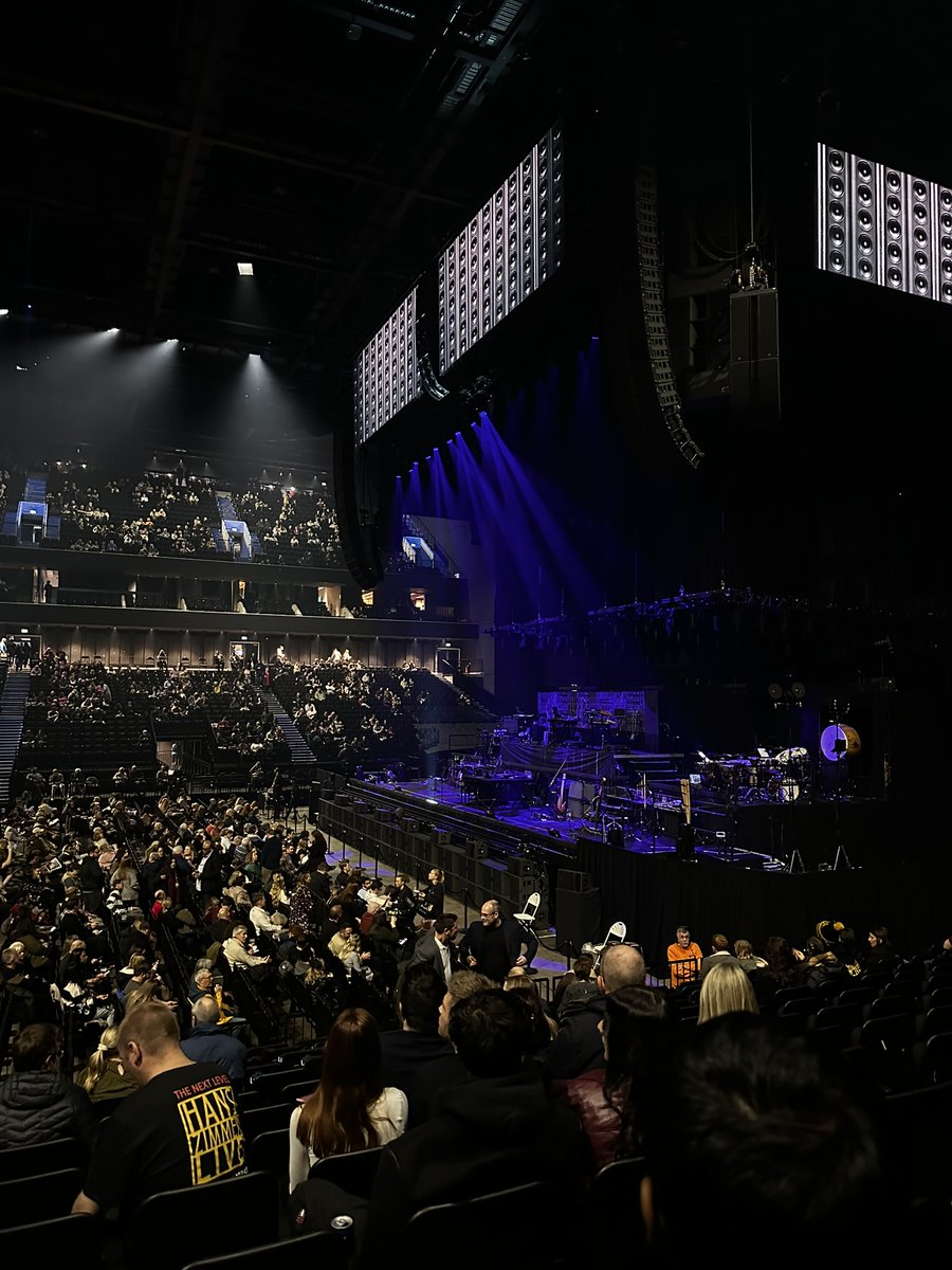 コナー tweet media