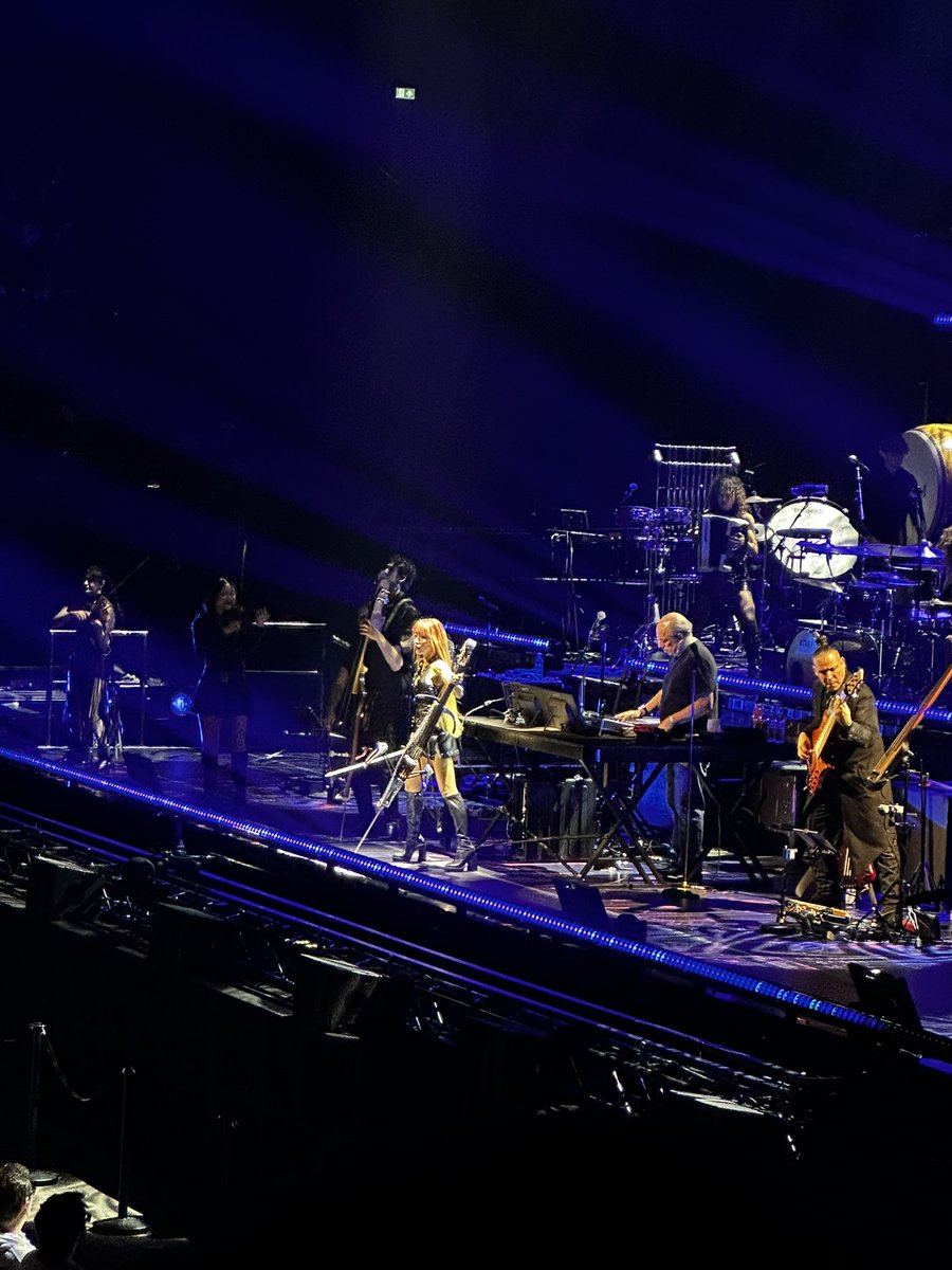 コナー tweet media