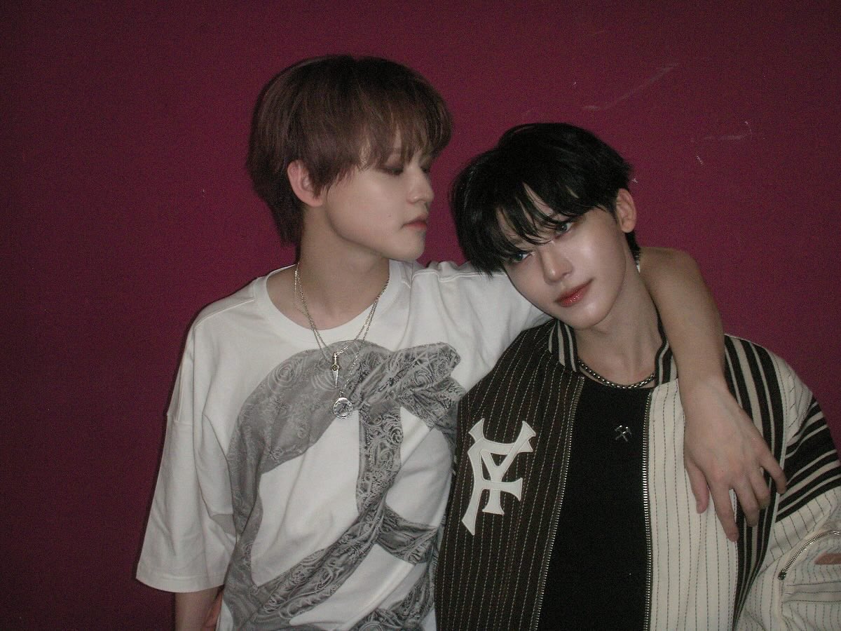 Yuriwm2's tweet photo. 잼천 장기연애 커플같음 https://t.co/zfVeMQXtyn