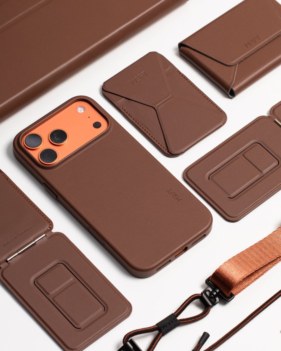 moft_global's tweet image. Create Your Own Color Code

🧡🤎 Chapter One — In Season
For those who create from stillness — grounded, warm, and quietly expressive.

💚💙 Chapter Two — In Motion
For those who move with intention — chasing rhythm, contrast, and creative flow.

#MOFT #CreateYourColorCode