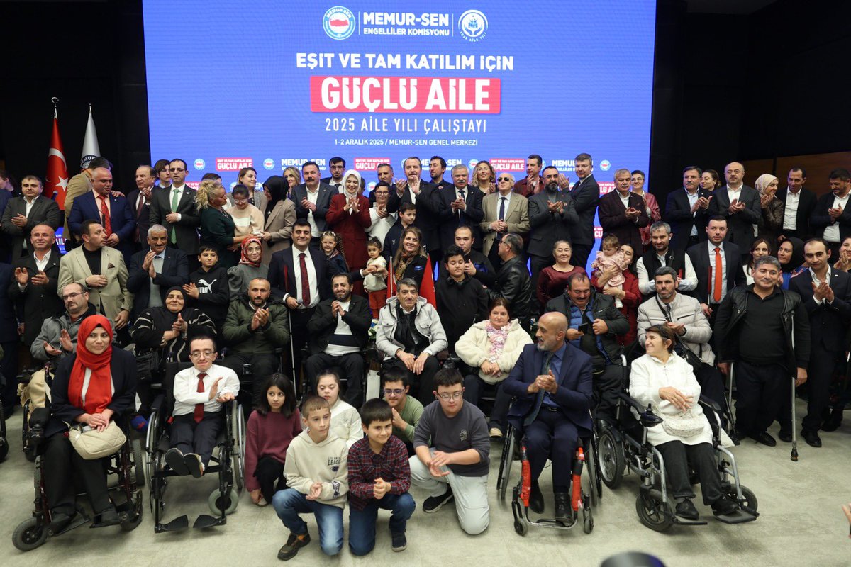 Memur-Sen Engelliler Komisyonu olarak, aylardır süren yoğun emeğin ürünü olan "Eşit ve Tam Katılım İçin Güçlü Aile: 2025 Çalıştayı Raporu"nu kamuoyuna sunduk. Aile ve Sosyal Hizmetler Bakanımız Sayın Mahinur Özdemir Göktaş’ın onurlandırdığı bu programda, Genel Başkanımız Sayın