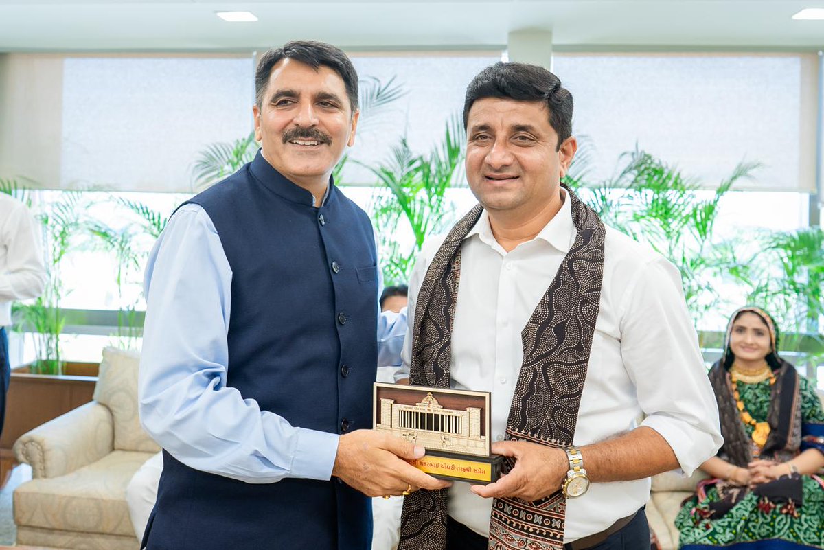 Manu Rabari tweet media