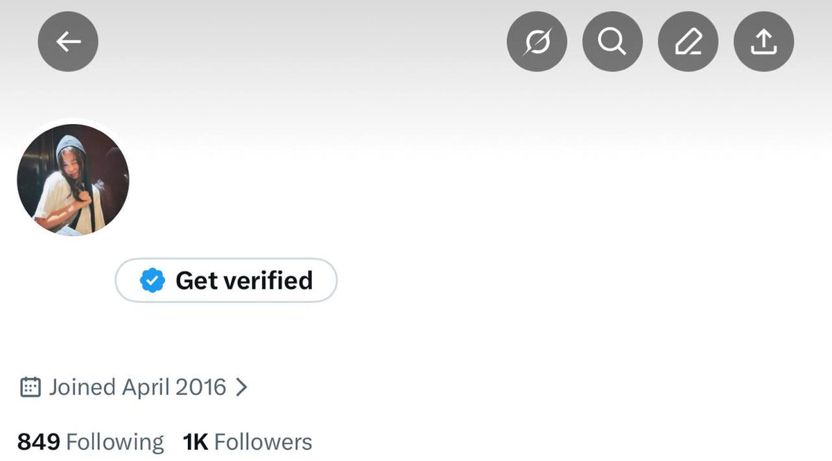 selling twt x ig tiktok tweet media