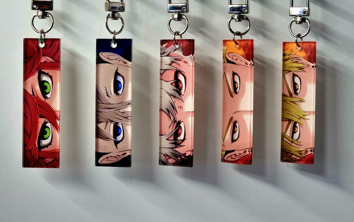 내 눈을 바라봐~
이번 가치아쿠타 아크릴 키링들 예쁘게 도착했어요~!

(<a href="/goodsverse/">굿즈버스</a> ) 굿즈버스