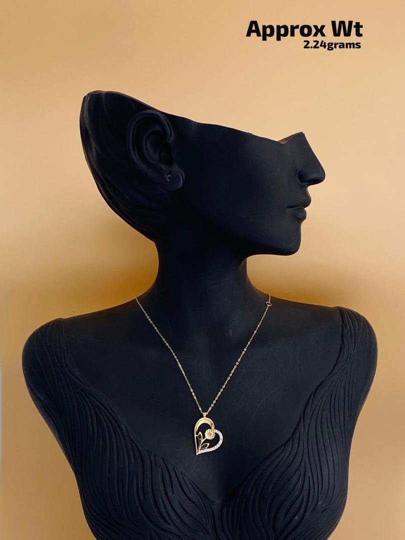 18karat solid gold dainty neck chain available 💫💫💫

Please RT