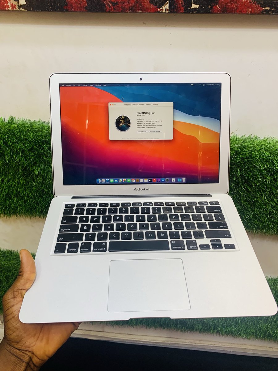 KUNO_INTEGRATED's tweet photo. 🔊Deal‼️ Apple MacBook Air 2015 13inches
8gb ram
128gb ssd 
Core i5
Keyboard Light 
Os: Big Sur
Battery Life: Excellent

Everything works great! 

Price: N180,000 https://t.co/FQPUwl9dHi
