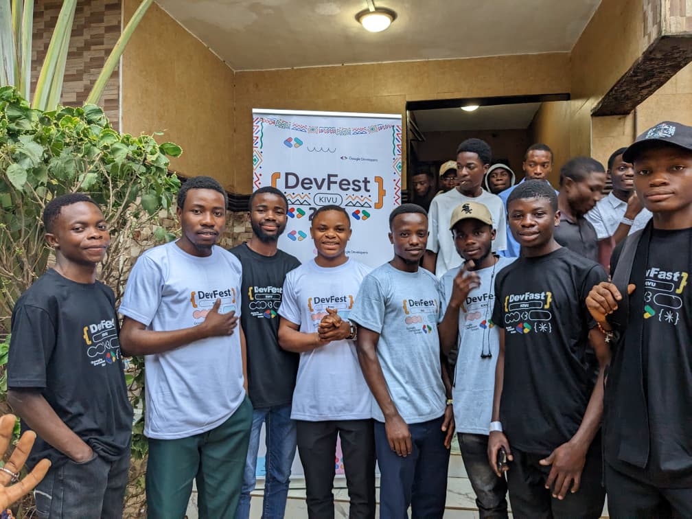 salbasalomon64's tweet image. Fier d’avoir pris part au DevFest Kivu 2025 ! 🌍💻  
Des échanges enrichissants et des sessions qui renforcent notre passion pour la tech !  Un grand merci à la communauté GDG pour cette belle initiative. #DevFestKivu2025 #TechForChange #GDG #Innovation #KivuTech #SalbaInTech