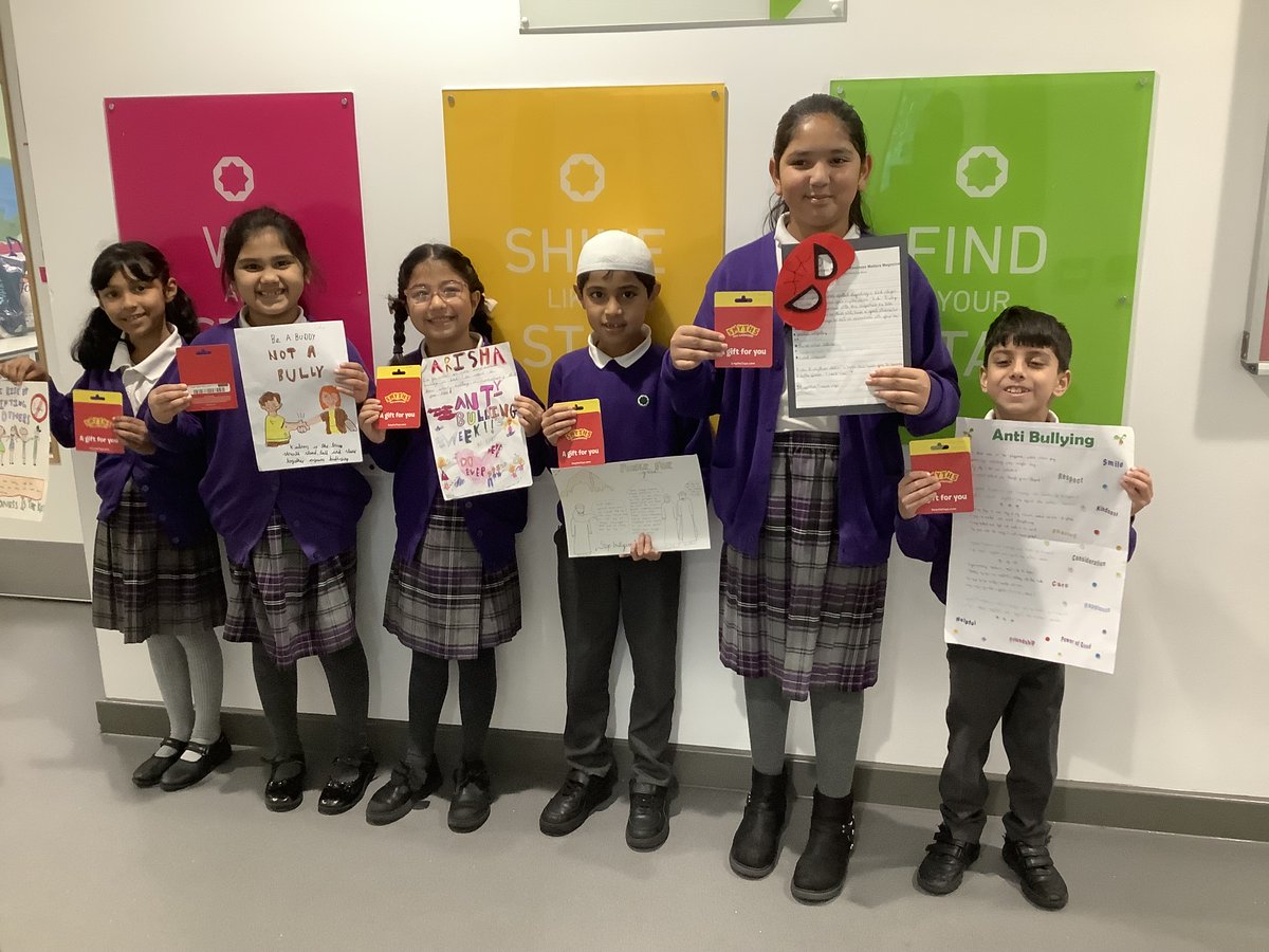 olive__preston's tweet image. Anti-bullying competition winners! Well done to all! #Competitions #Ambition #WeAreSTAR