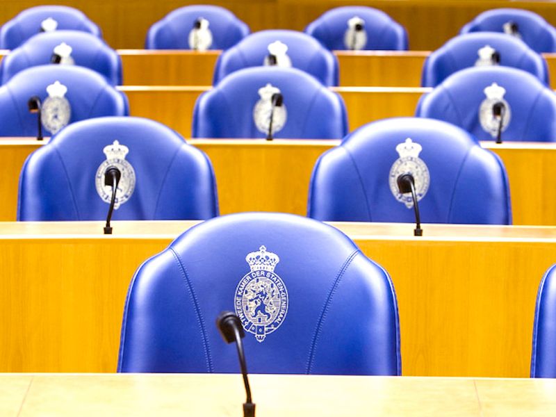 De Tweede Kamer heeft bij het pakket Belastingplan 2026 negen amendementen aangenomen. De Minister en Staatssecretaris informeren de Tweede Kamer en de Eerste Kamer over de gevolgen van deze amendementen. Lees het volledige artikel via deze link:
taxlive.nl/nl/documenten/…
#TaxLive