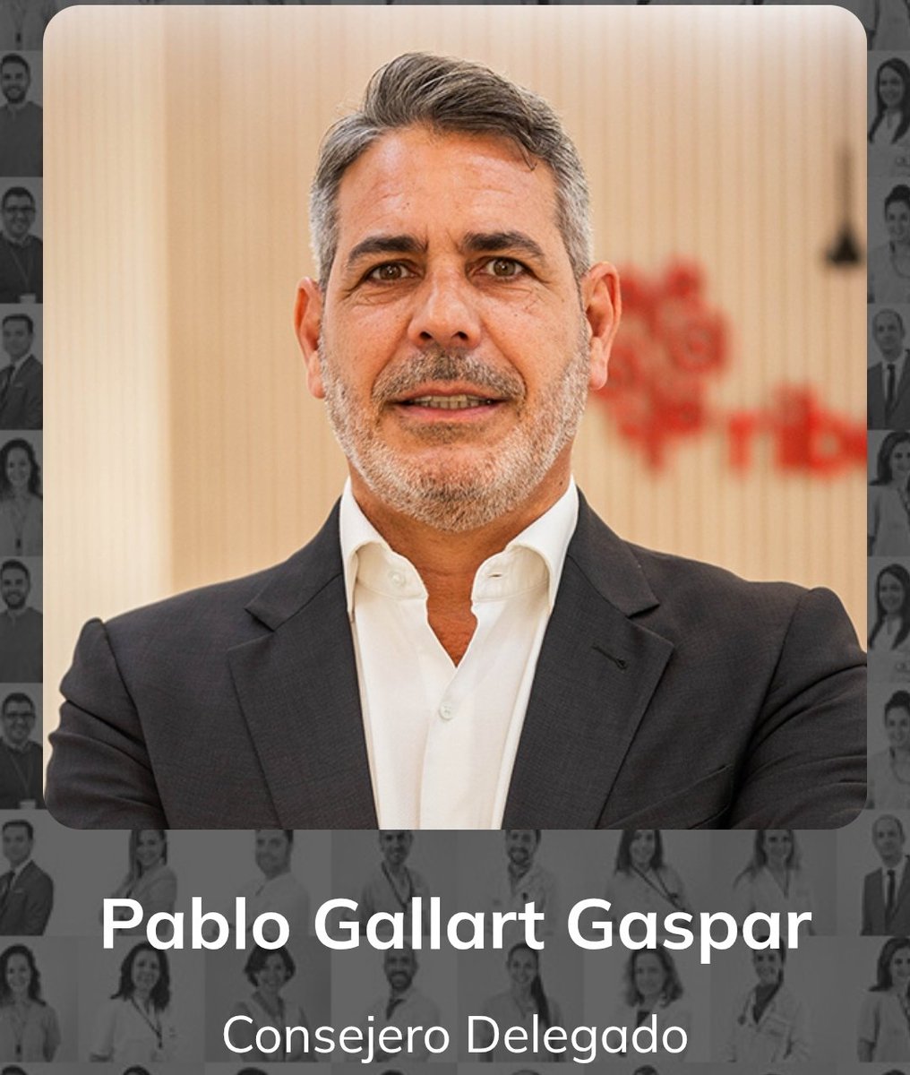 Este es Pablo Gallart, el CEO d Ribera Salud q prefiere q te pudras en una lista d espera si con eso consigue beneficios. En UK ficharon a Alan Milburn, exministro d Sanidad con Tony Blair, y a través del "Modelo Alzira" destrozaron el NHS. Y aquí pisan la alfombra roja d Ayuso..