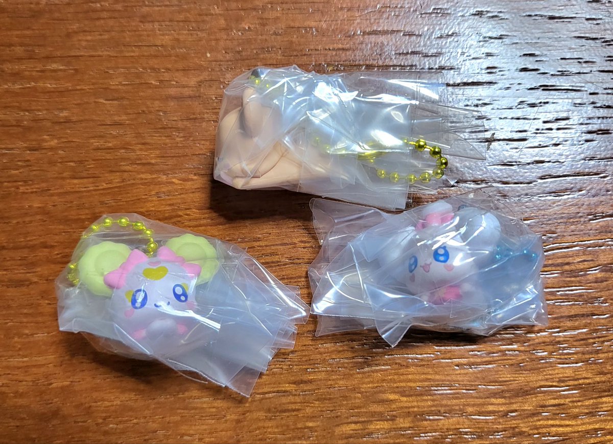 once9_tw2's tweet photo. 【食玩 交換】プリキュア
ぷちきゅあ マスコット with チョコスナック2

譲 → もふるん きゃんでぃ ぺこりん

求 → ぽるん(1,2どちらでも！)
           しふぉん

郵送交換でお願いします📮
未開封希望 https://t.co/PAP2FUnvK6