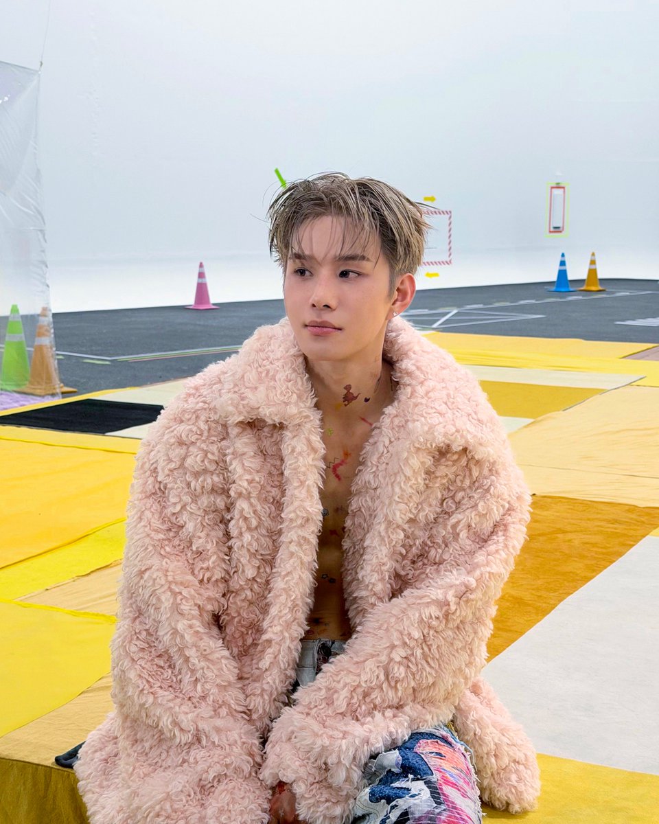 NCT tweet media