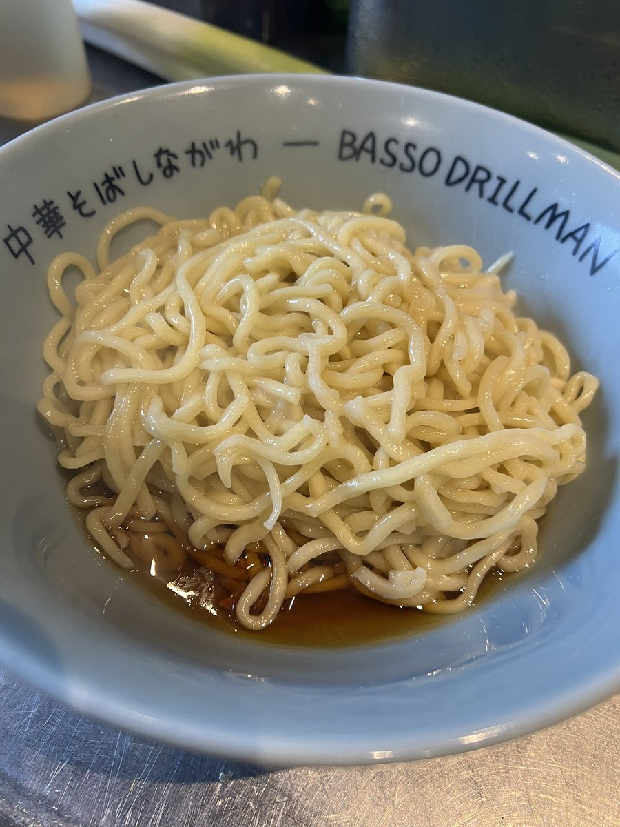 BASSO_DRILLMAN's tweet photo. ABURASSOの試作
なんか美味しい油そばを食べたい気分
ポイントは仕込みを増やさないこと笑 https://t.co/UsYwsEvVC1