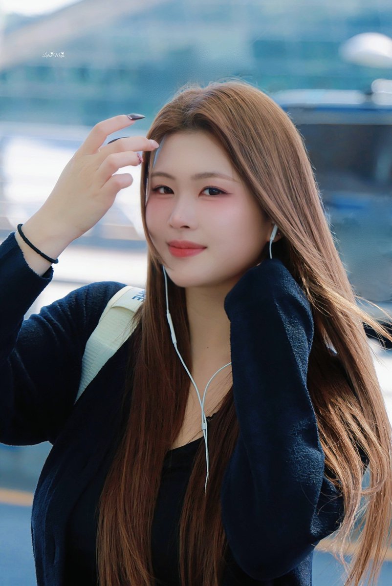 250921 ICN HQ✈️ 

#수안 #박수진 #퍼플키스 #PURPLE_KISS #SWAN #スアン 
#パープルキス  <a href="/RBW_PURPLEKISS/">퍼플키스 (PURPLE KISS)</a>