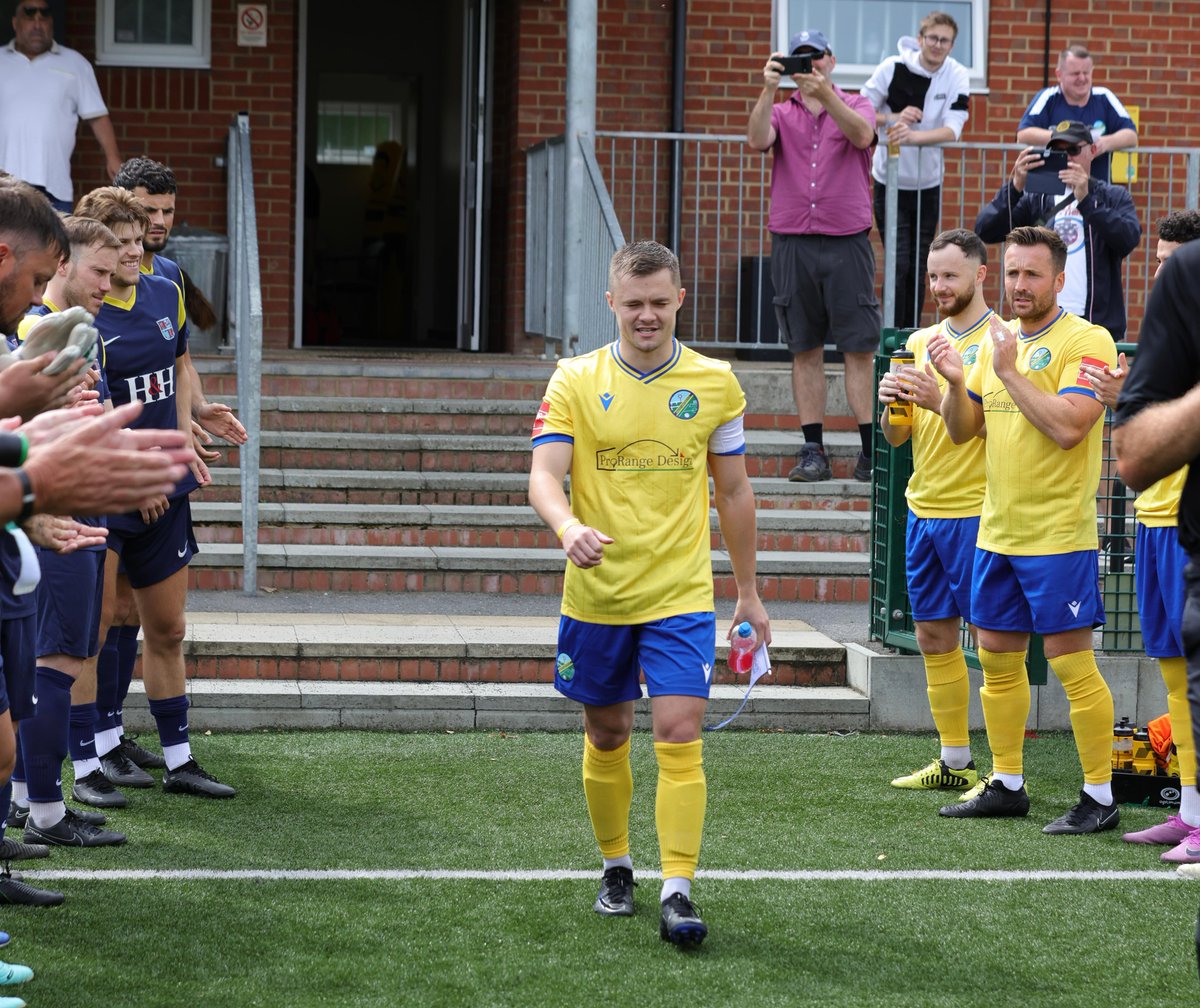 AscotUnitedFC's tweet image. After last night’s disappointing result, we had the difficult task of confirming that @GeorgeLock28 will be moving on from Ascot United.

A remarkable servant with a club record 𝟑𝟐𝟐 𝐚𝐩𝐩𝐞𝐚𝐫𝐚𝐧𝐜𝐞𝐬 and an FA Vase win, George has been an outstanding ambassador for this…