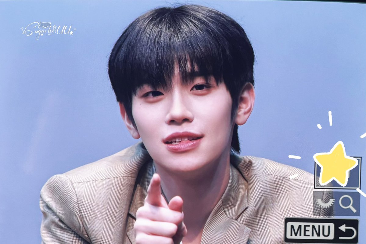 251203 Apple Music
Offline Fansign Pre. 

찾았어!

#김태래 #태래 #제베원
#제로베이스원   #ZEROBASEONE   #ZB1   
#TAERAE #KIMTAERAE
#キムテレ #テレ #ゼロベースワン