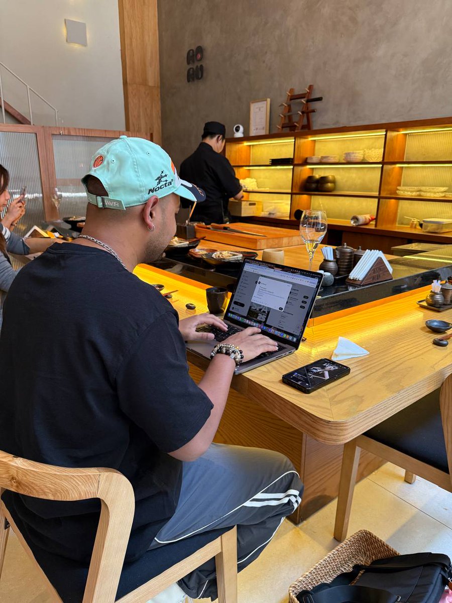 pukerrainbrow's tweet image. Treat time like an inventory.

Consider wasting an hour as losing an opportunity.

Compound focus, compound growth.

Harder, better, stronger, faster.

You&apos;ve got this.