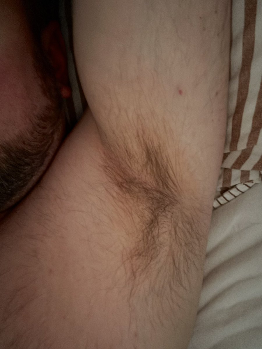 VersLdn's tweet image. Want a sniff?