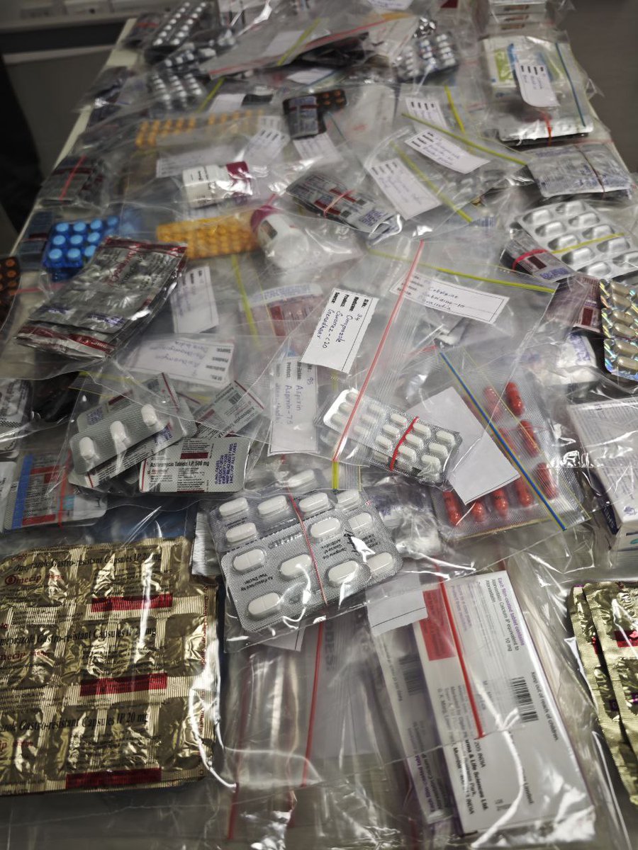 theliverdr's tweet image. Hello everyone! 

An update 
Citizens Generic vs. Branded Drugs Project

From the final list we have procured 131 drugs inclusive of branded, branded generics, Jan Aushadhi and local/trade generics

All are packed, sealed and ready to be shipped for analysis today. We expect the…