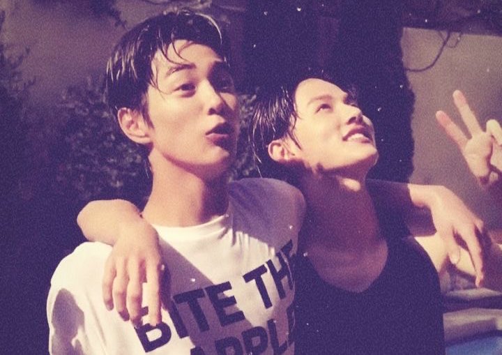 coerquette's tweet image. dont you love it when the twinz just