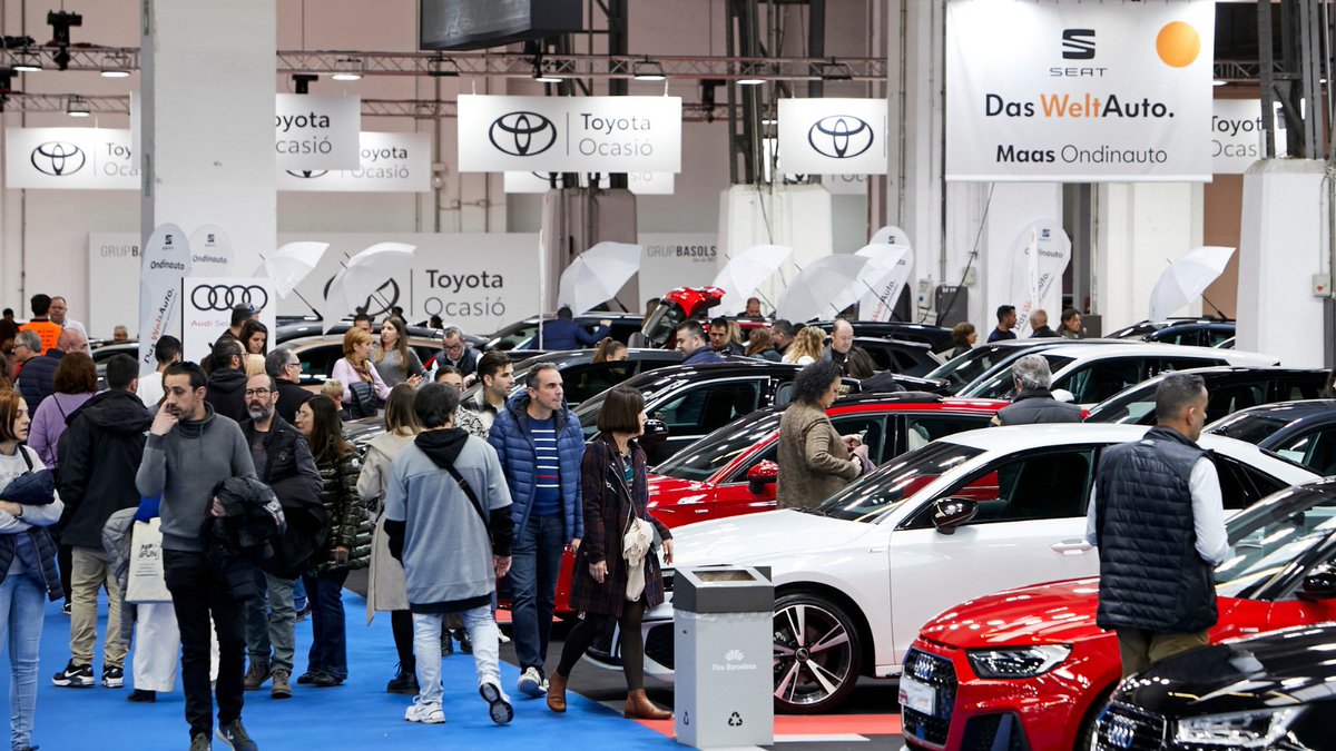 🙌 Tens pla per a aquest cap de setmana? 

A partir del divendres arriben:
🔹 @MangaBCN, la cita per als fans del manga i l'anime. 🎌
🔹 <a href="/Salon_Ocasion/">Salón Ocasión</a>, dedicat al vehicle seminou. 🚗

📅 Del 5 al 8 de desembre
📍 Recintes de Montjuïc i Gran Via