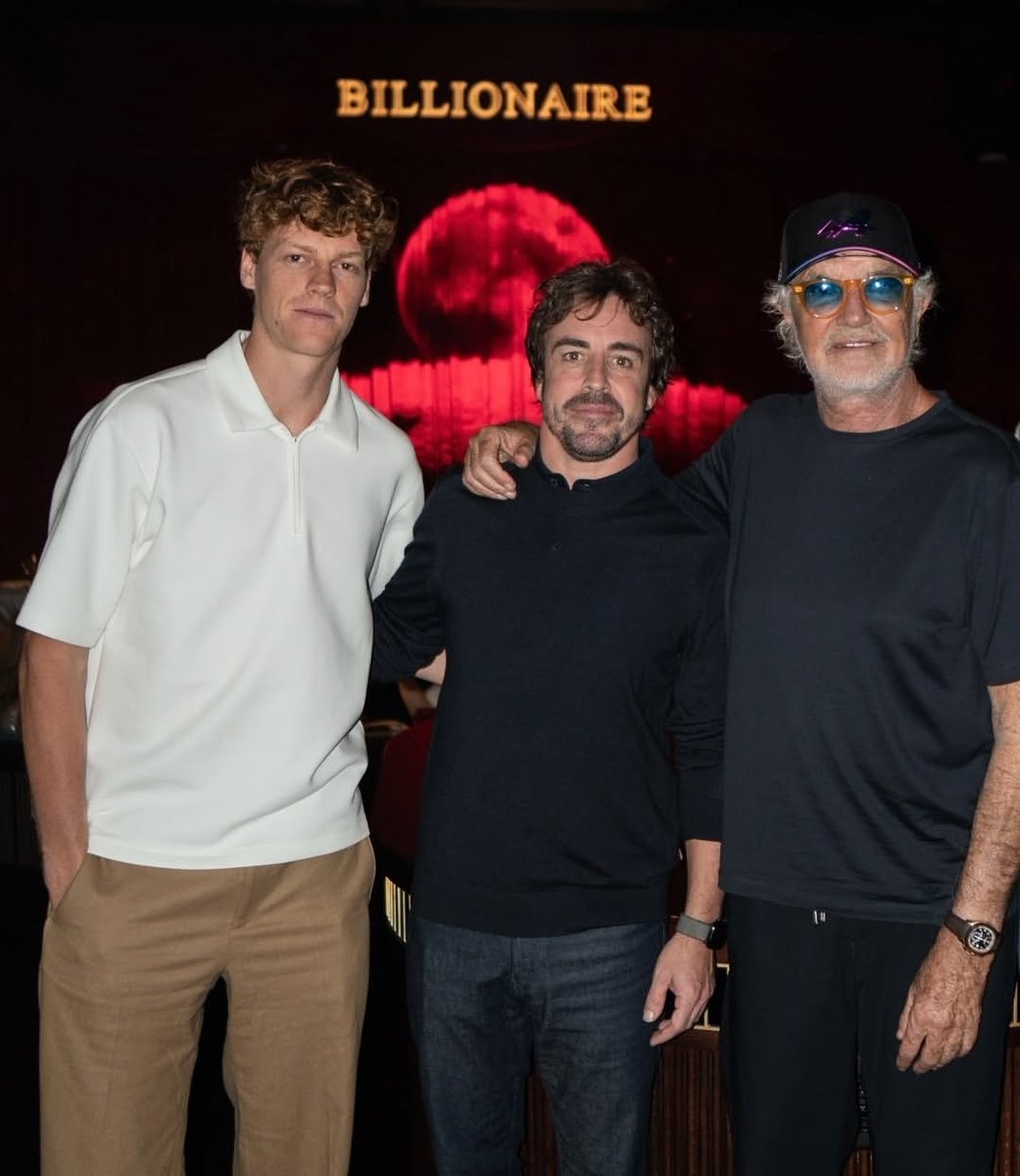 📍Dubai 🇦🇪

Pre-season kicks off in Dubai!.. A taste of Formula 1 before the season’s final GP.

Via Flavio Briatore IG

👊🦊