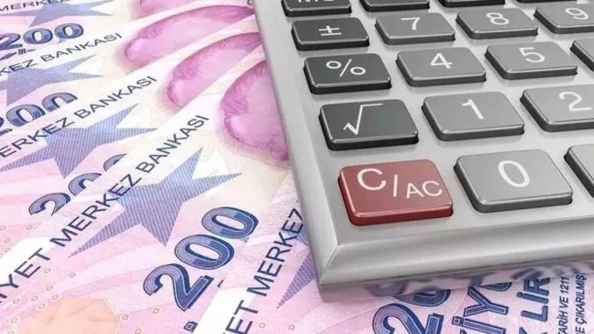 KAMU AVUKATLARINA SEYYANEN ZAM YOK MU⁉️

Kamuda görev yapan üst düzey yöneticilerin maaşlarına 30 bin lira seyyanen zam yapılmasını içeren teklif, TBMM Plan ve Bütçe Komisyonu’nda kabul edildi.

Kabul edilen önergenin TBMM Genel Kurulu'ndan da geçmesi durumunda Genel Müdür, Daire