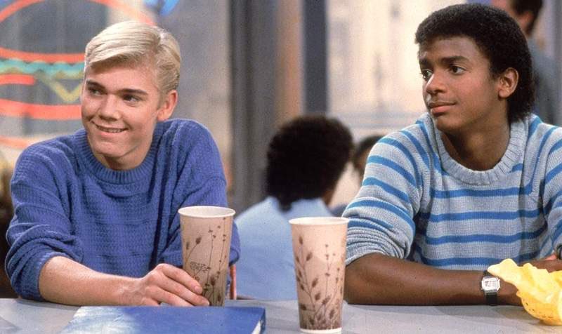 DwightS37243's tweet image. Hey @alfonso_ribeiro You And #RickySchroder Have To Do A Podcast 🎙️Together Sharing #SilverSpoons Stories And Memories Growing Up In The Eighties Special Guests Etc 
That Would Be Great   🙏⭐️😃😎📱👍