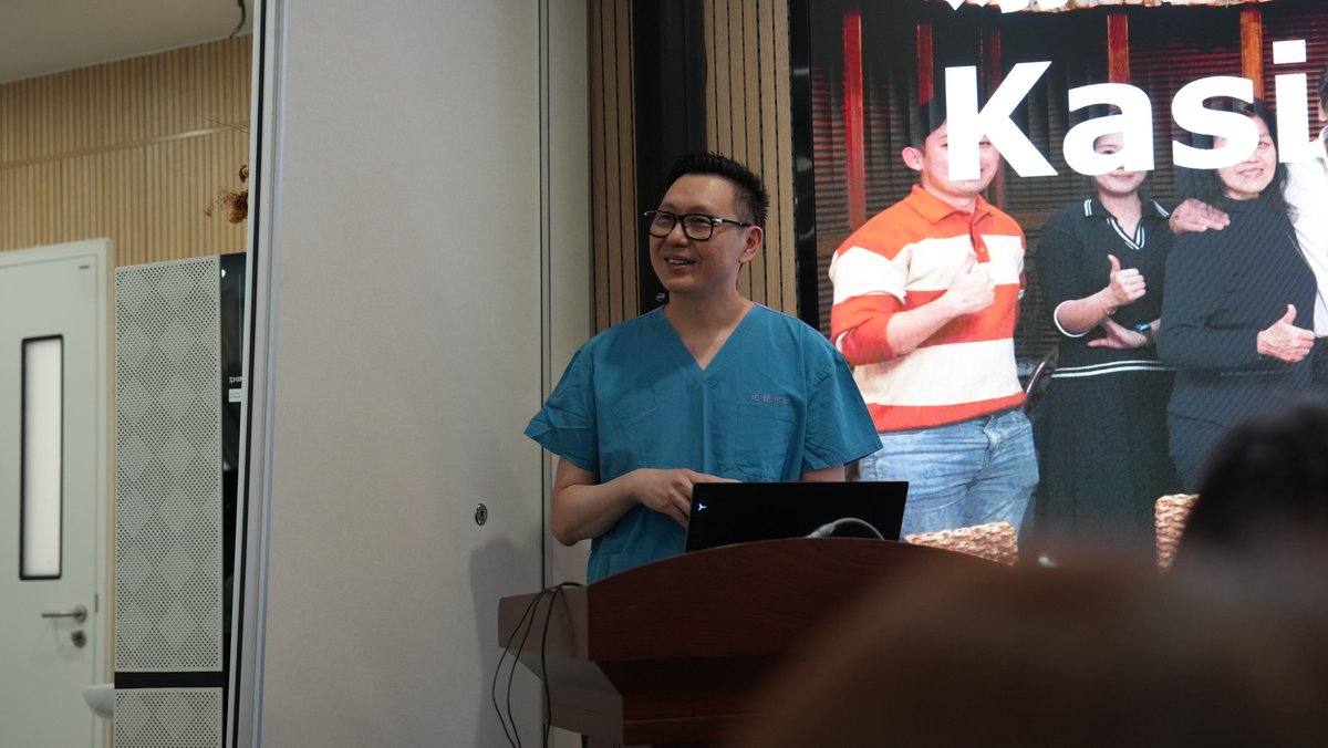 Alex Leow tweet media