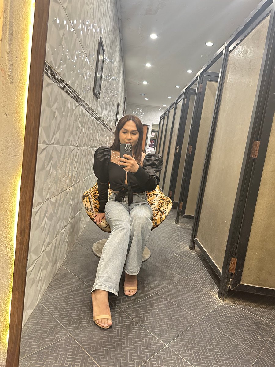 แก้เหงา tweet media