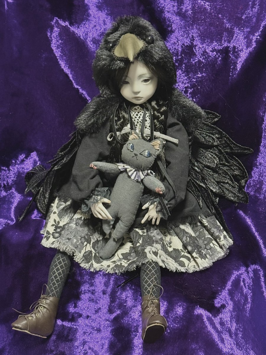 soraneko0813's tweet image. コルメキッサ様開催のカラスと黒猫展に参加させて頂きます。
12月13日〜21日
「カラスちゃんとら黒猫」
宜しくお願い致します🙇‍♀️