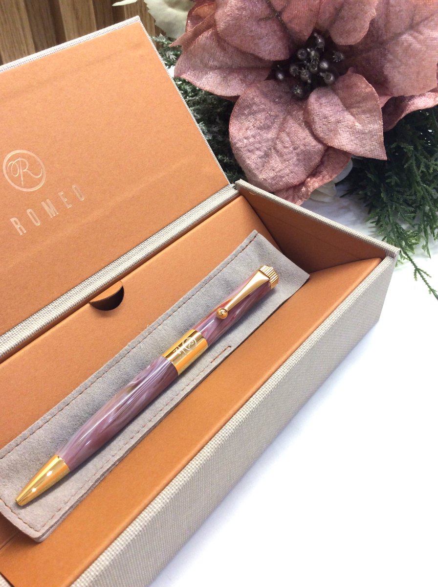 ロメオNo.3から限定カラー『ネビュラ』が登場しました🌟 星雲