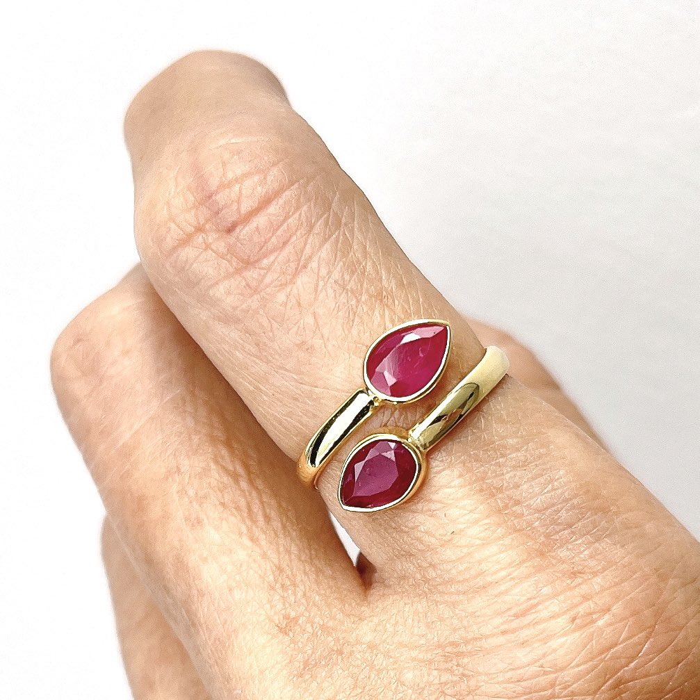 ルビーピンクが華やかに手元を演出するこちらのリングを再販しています✧︎*。

ルビーのスパイラル リング 18KGP
creema.jp/item/20164180/… 
minne.com/items/44458425
ubudmoon.thebase.in/items/85545340