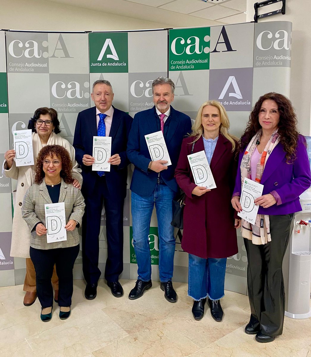 CAudiovisualAnd's tweet photo. En el Día Internacional de las Personas con Discapacidad, el Consejo Audiovisual de Andalucía presenta la Guía para el Tratamiento Informativo de la Discapacidad, un recurso destinado a promover una comunicación más rigurosa, respetuosa e inclusiva en los medios. https://t.co/GnwCrB2SVj