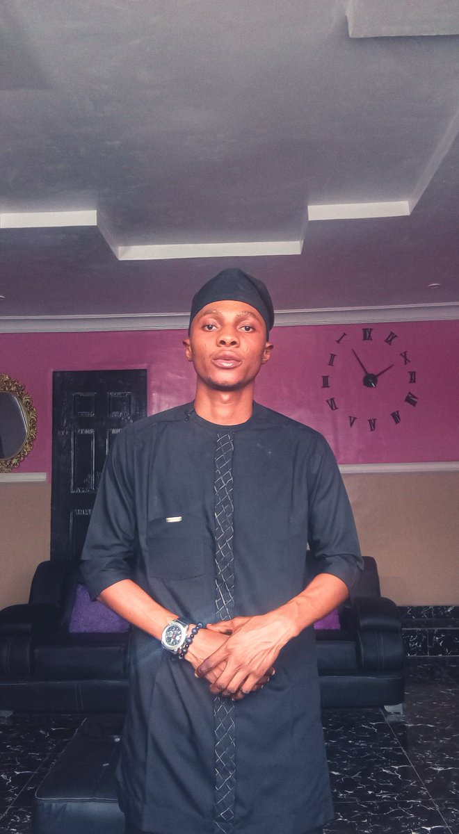 maxibohas's tweet image. embroidery is not the only design/style that can look good on you, i can give you a non-embroidery style &amp;amp; it’s going to look so well on you.

DM if you want me to recreate for you, thank you.

#heismáxicasuals.