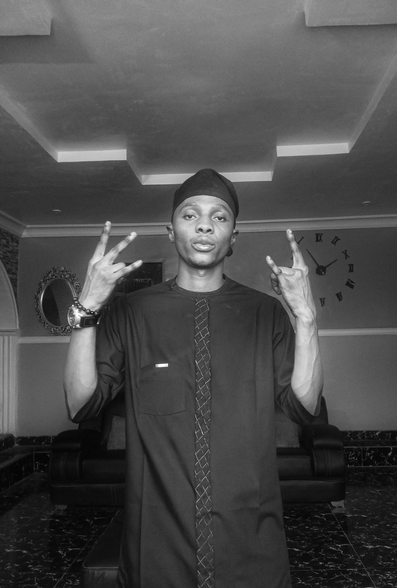 maxibohas's tweet image. embroidery is not the only design/style that can look good on you, i can give you a non-embroidery style &amp;amp; it’s going to look so well on you.

DM if you want me to recreate for you, thank you.

#heismáxicasuals.