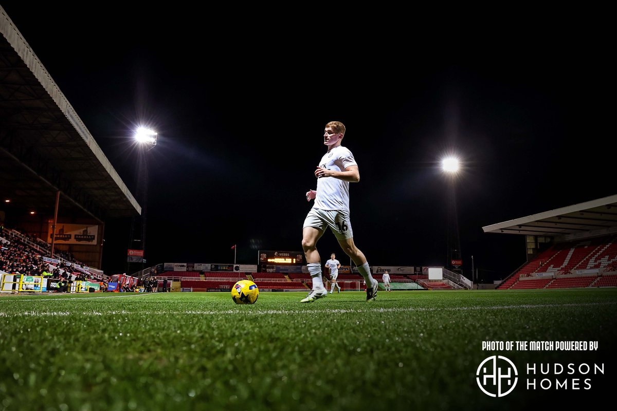 theposh's tweet image. 📷 Our Hudson Homes Photo of the Match ⬇️

#pufc