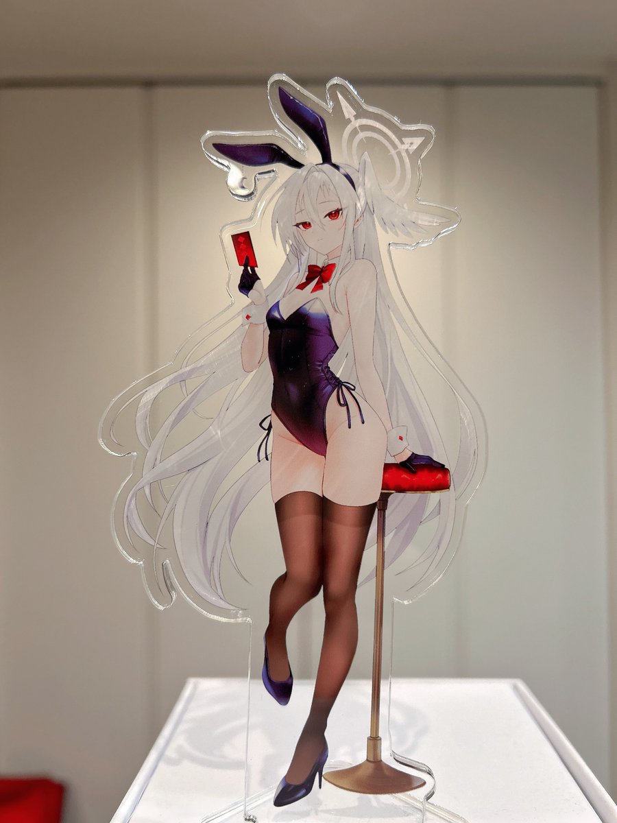 バニースズミさんのアクスタ届いた!15cm!でかい! 